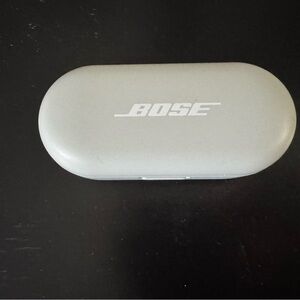 Bose Gray Noise Cancelling Earbuds